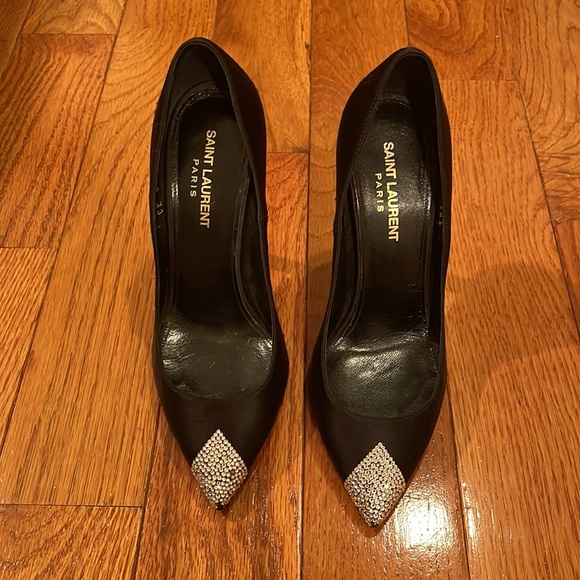 Saint Laurent embellished satin pump - Picture 5 of 13